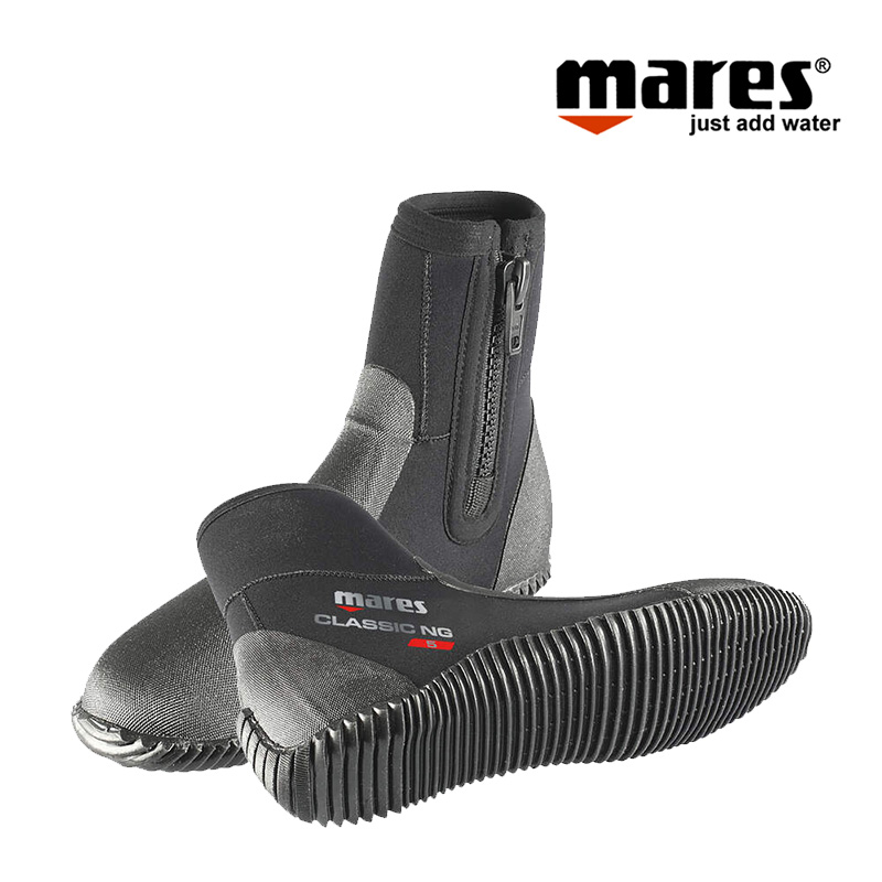 thumbnail interactive-video image 1 of Mares Classic 5mm Neoprene Dive Boots - Rubber Sole, Side Zip For Men & Women 1 of 11